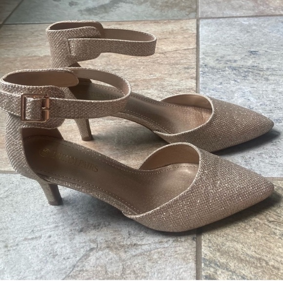 Elegant Heels with Ankle Strap size 8.5 - Picture 7 of 7